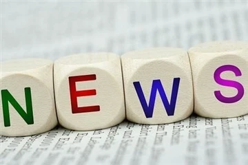 Ознайомлення з будівельними специфікаціями встановлення сонячного вуличного о...